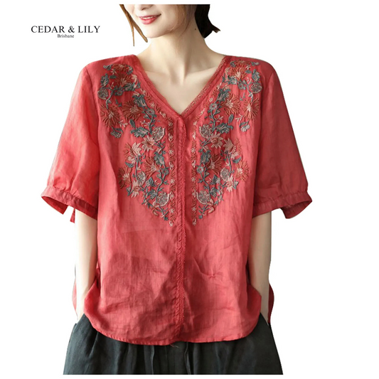 Lily™ | Chic Floral Embroidered Top for a Touch of Elegance