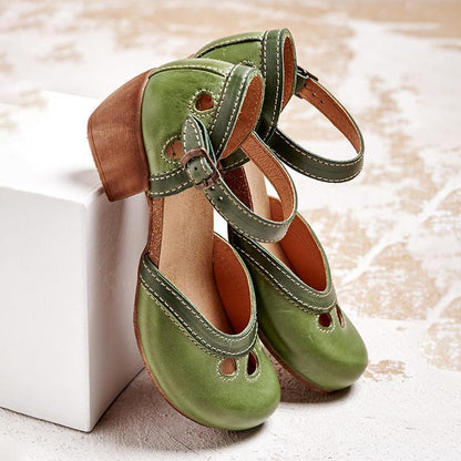 Amalia™ | Comfortable Orthopedic Sandals with Stylish Low Heel