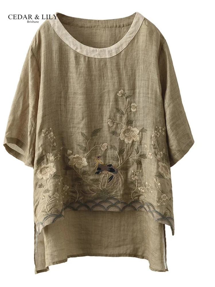 Charming Daisy™ Floral Embroidered Tunic