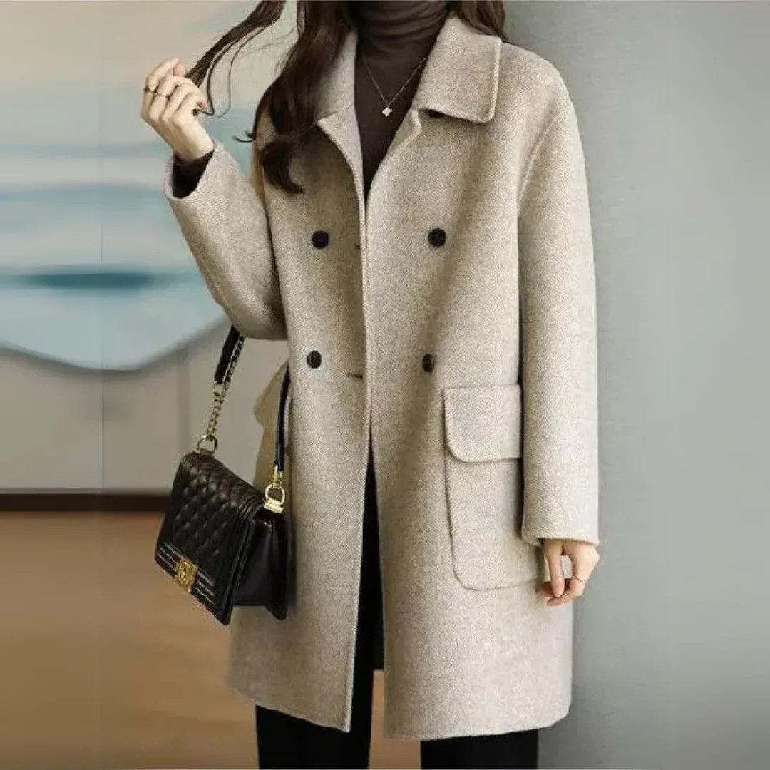 Valerie | Elegant and Cozy Coat for a Refined Style