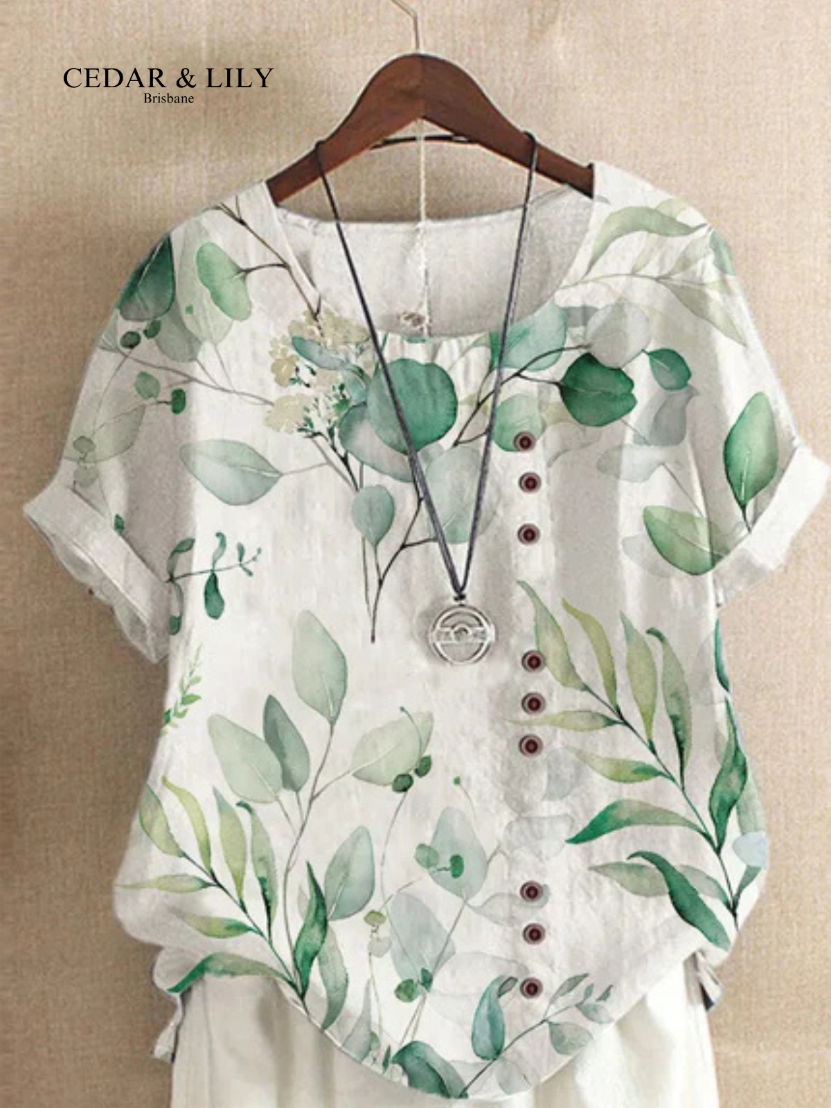 Ivy™ | Effortlessly Stylish Botanical Button-Up Blouse