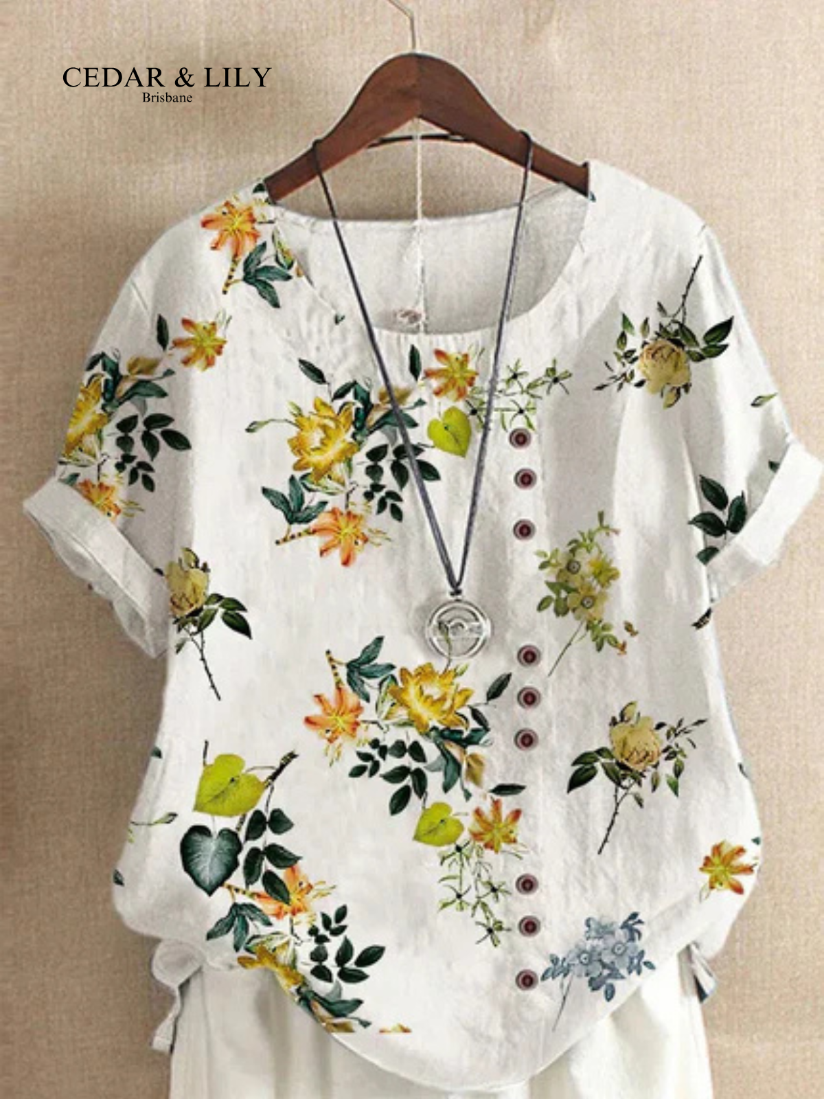 Ivy™ | Effortlessly Stylish Botanical Button-Up Blouse