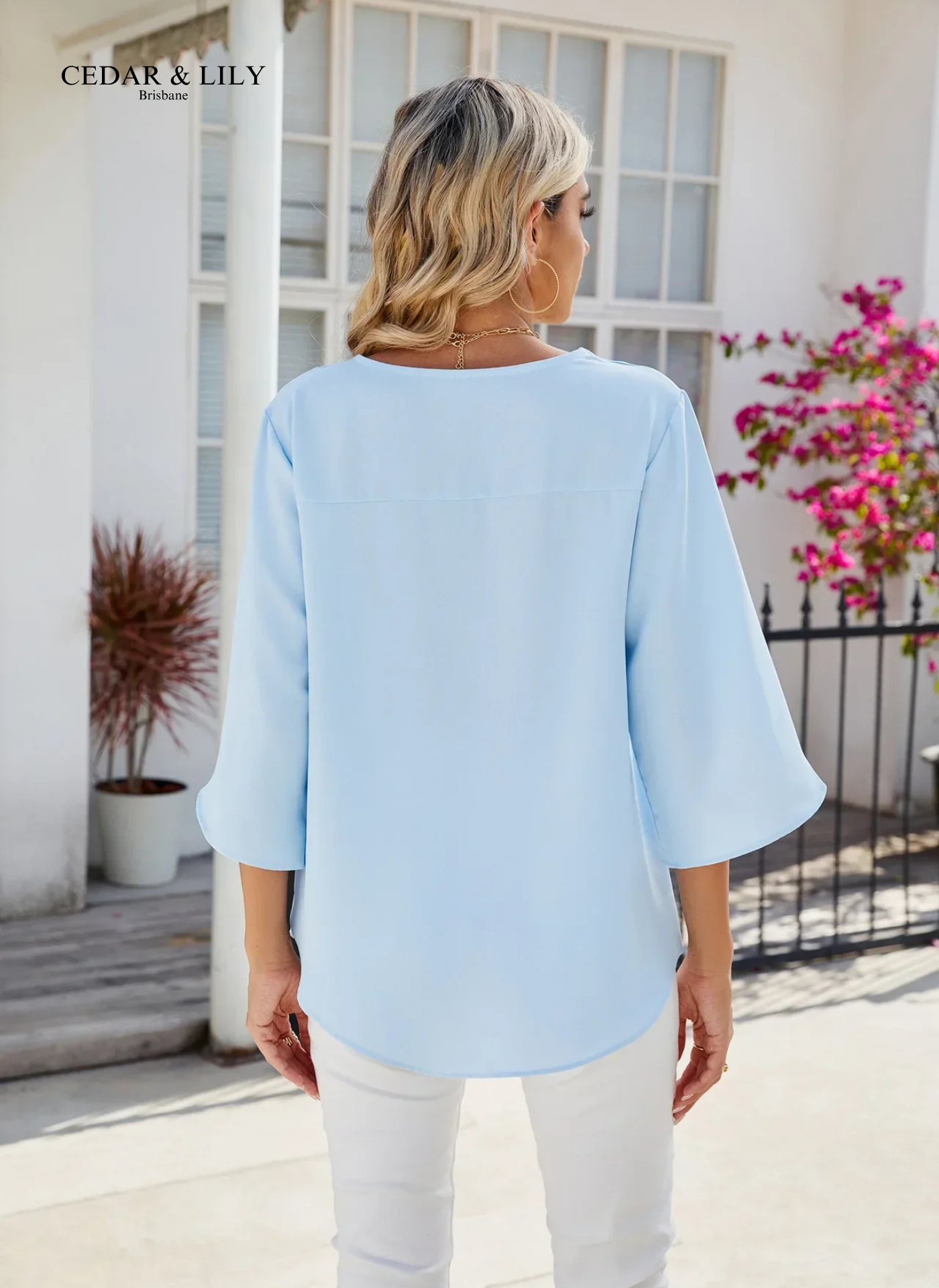 Taylor™ | Effortlessly Chic V-Neck Blouse