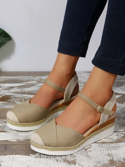 Courtney | Stylish Closed Toe Wedge Sandals for Ultimate Comfort and Support