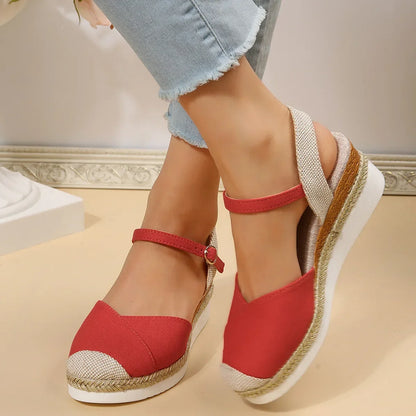 Courtney | Stylish Closed Toe Wedge Sandals for Ultimate Comfort and Support